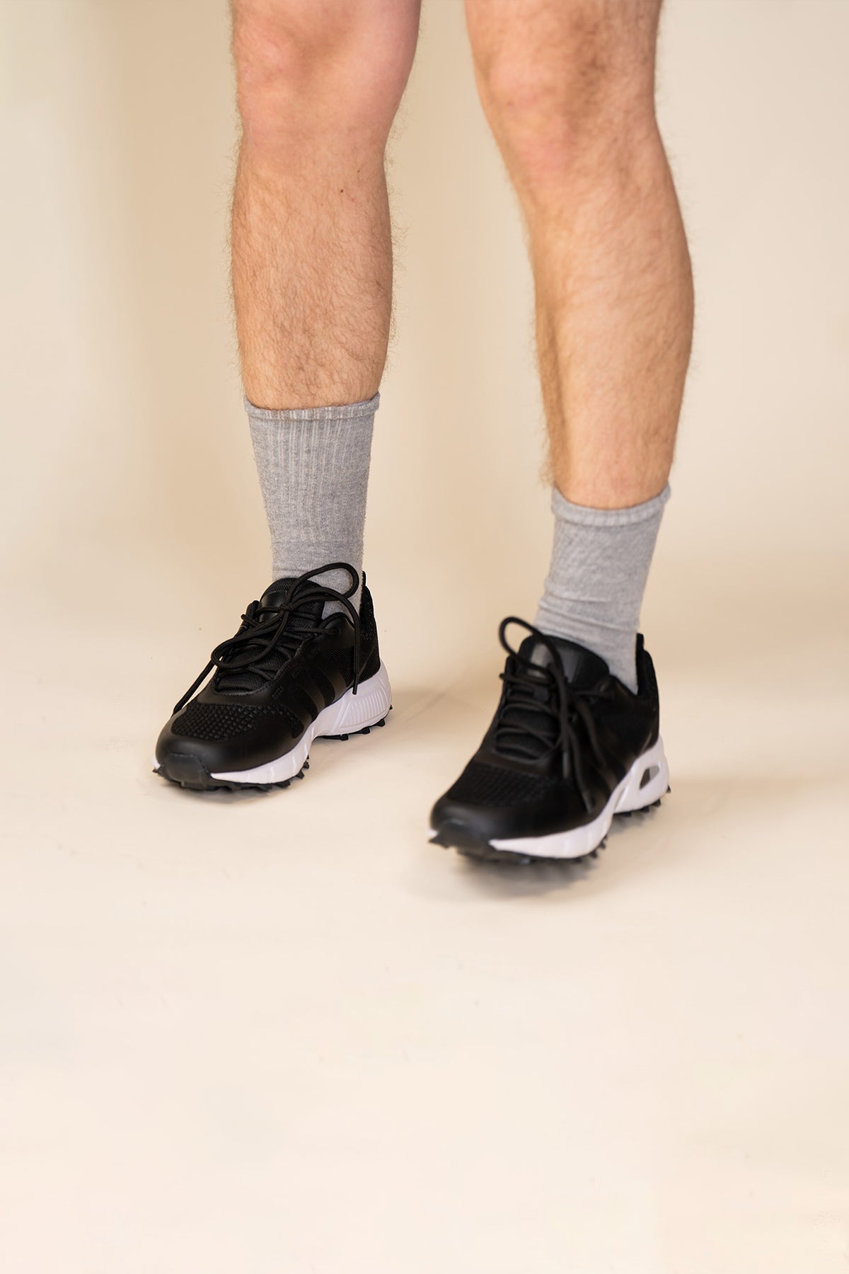 Zapatilla Hombre Negro Fabián Apóstol Apóstol