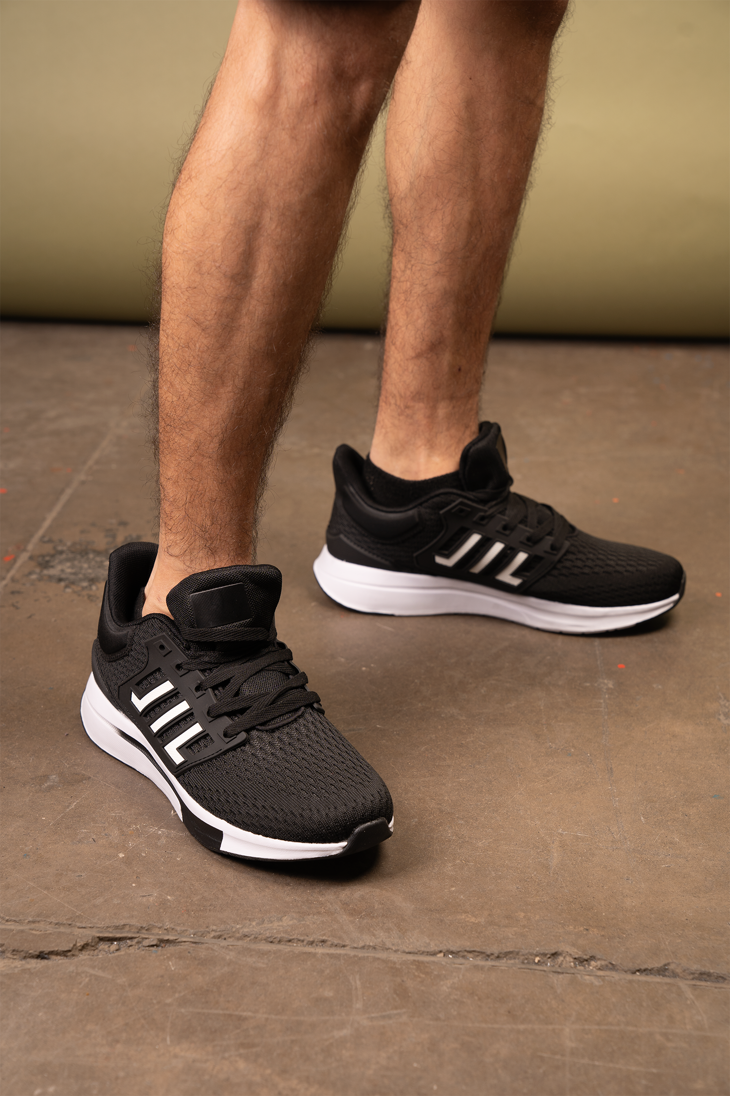 Zapatilla Hombre Negro Donkor Apóstol Apóstol