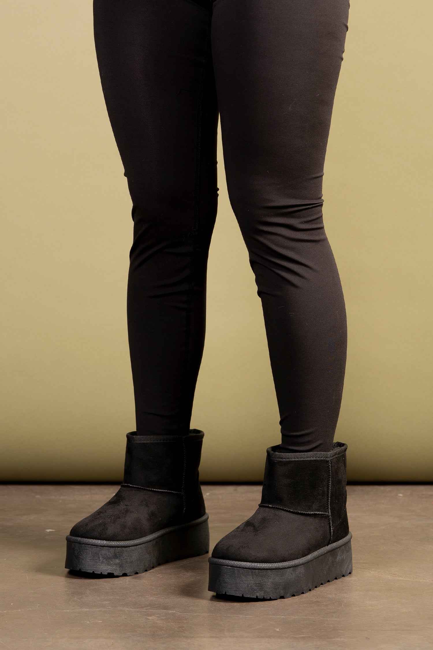 Botín Mujer Negro Blanche Chinitown Chinitown