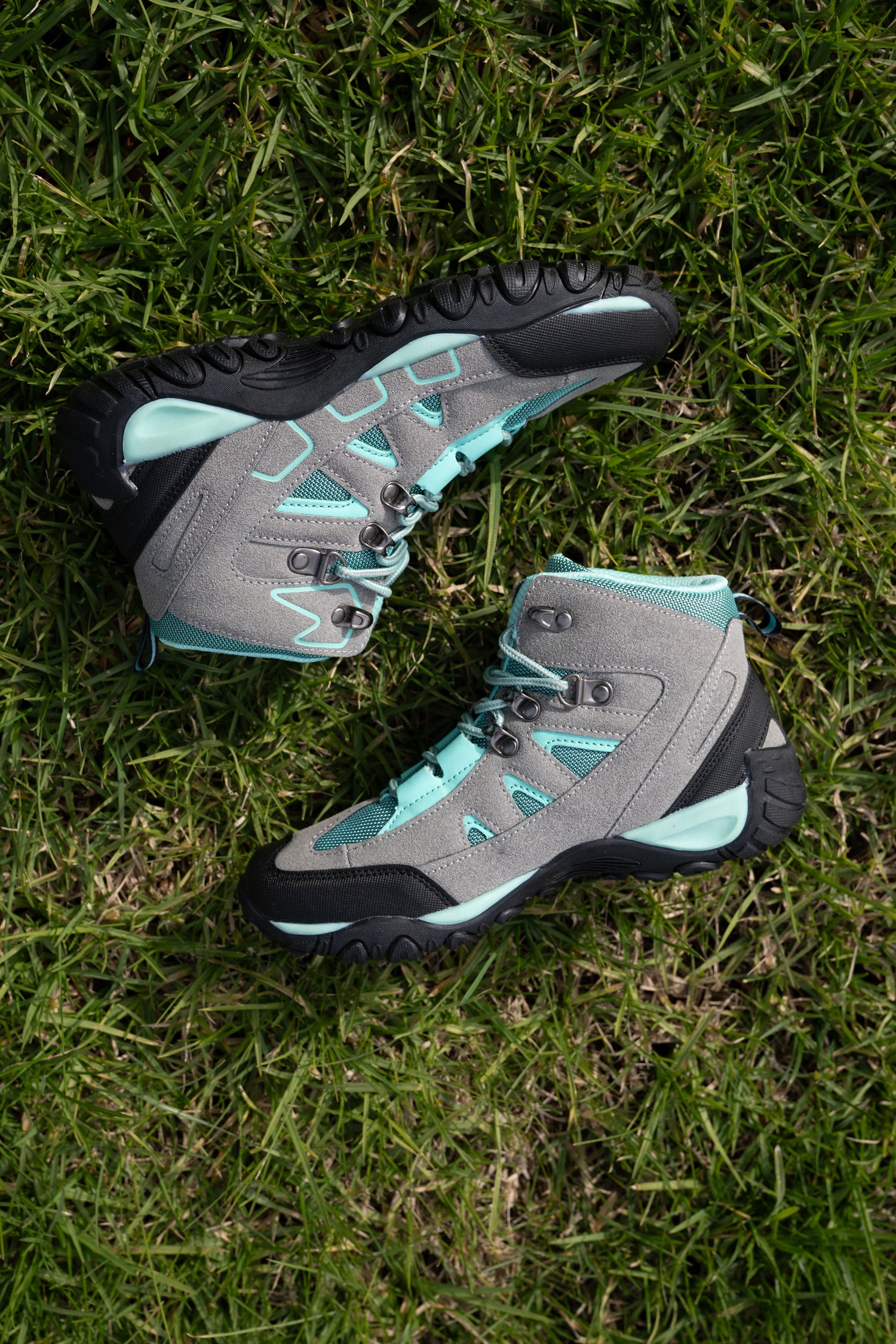 Bototo Mujer Gris Nobsa Carbin carbin