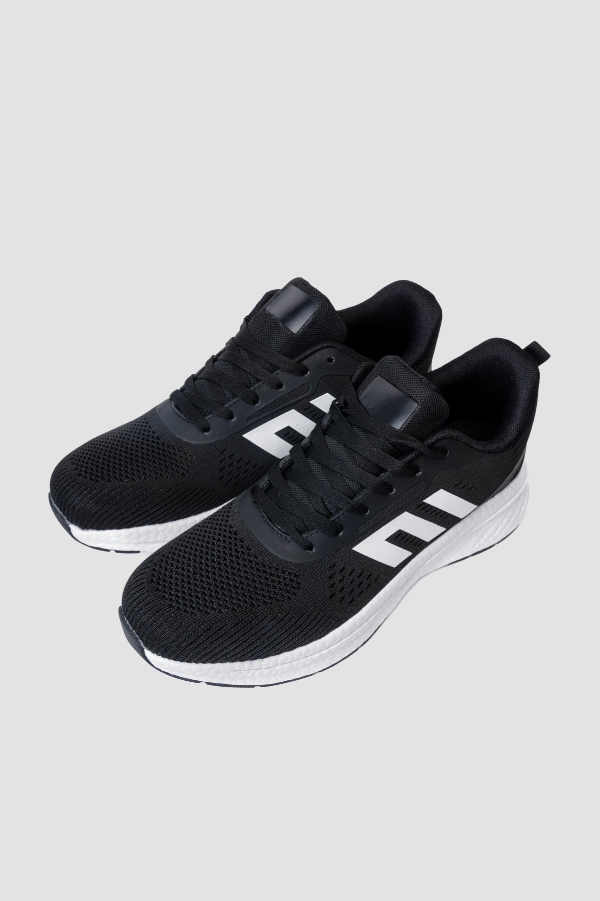 Zapatilla Hombre Negro Blanco Luke Apóstol Apóstol