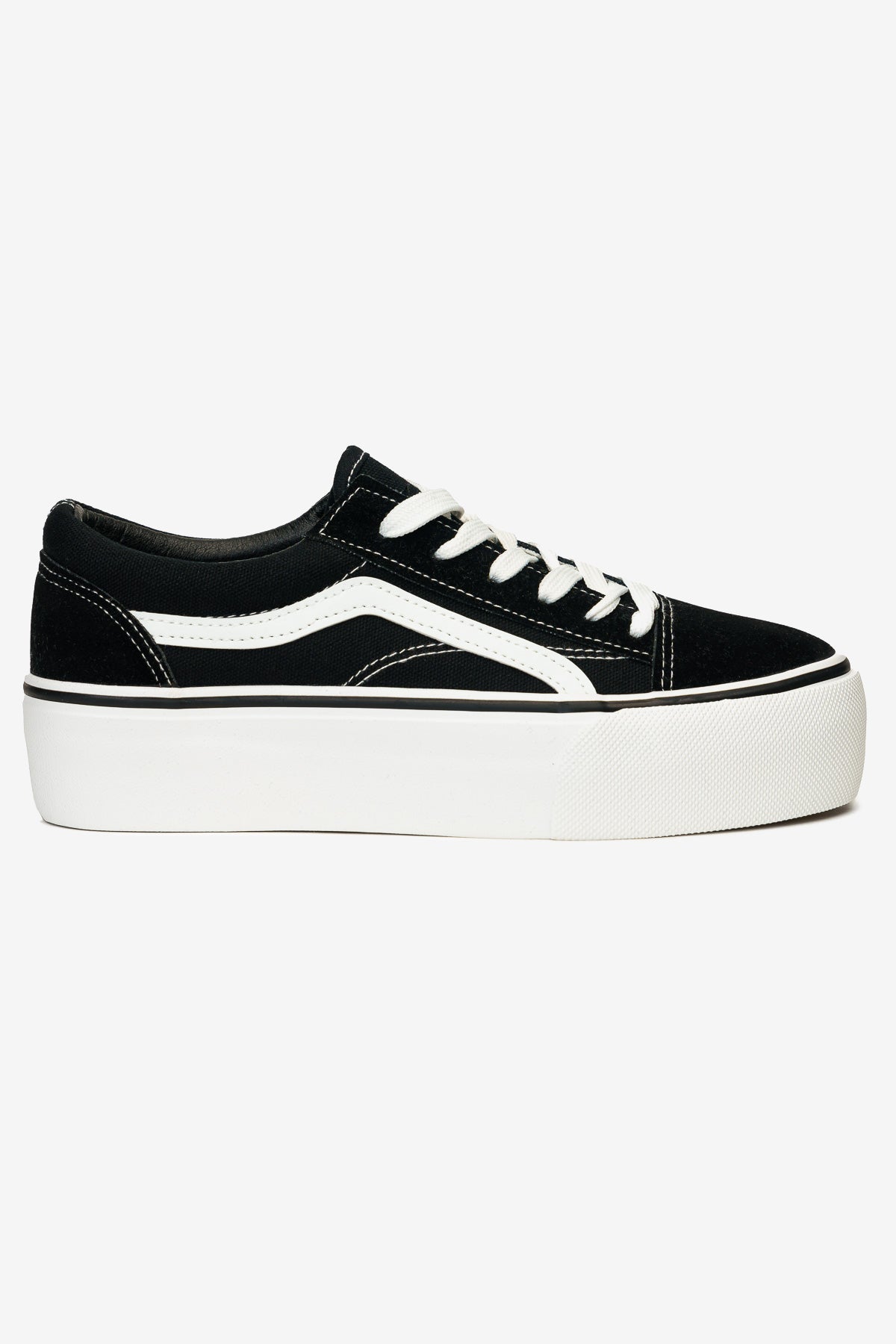 Zapatilla Mujer Negro Blanco Eilley Chinitown Boteli