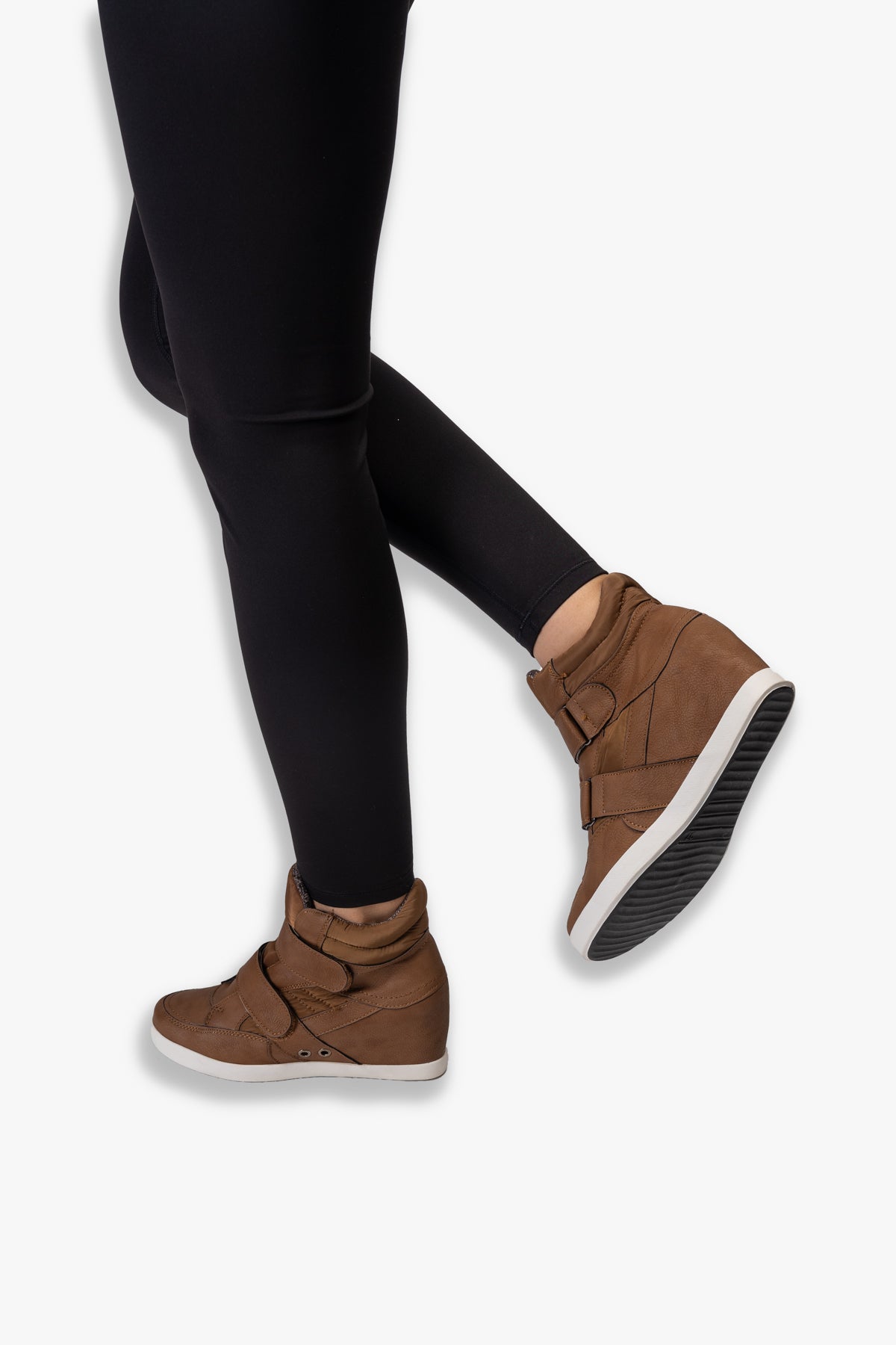 Zapatilla Mujer Camel Marily Carbin carbin