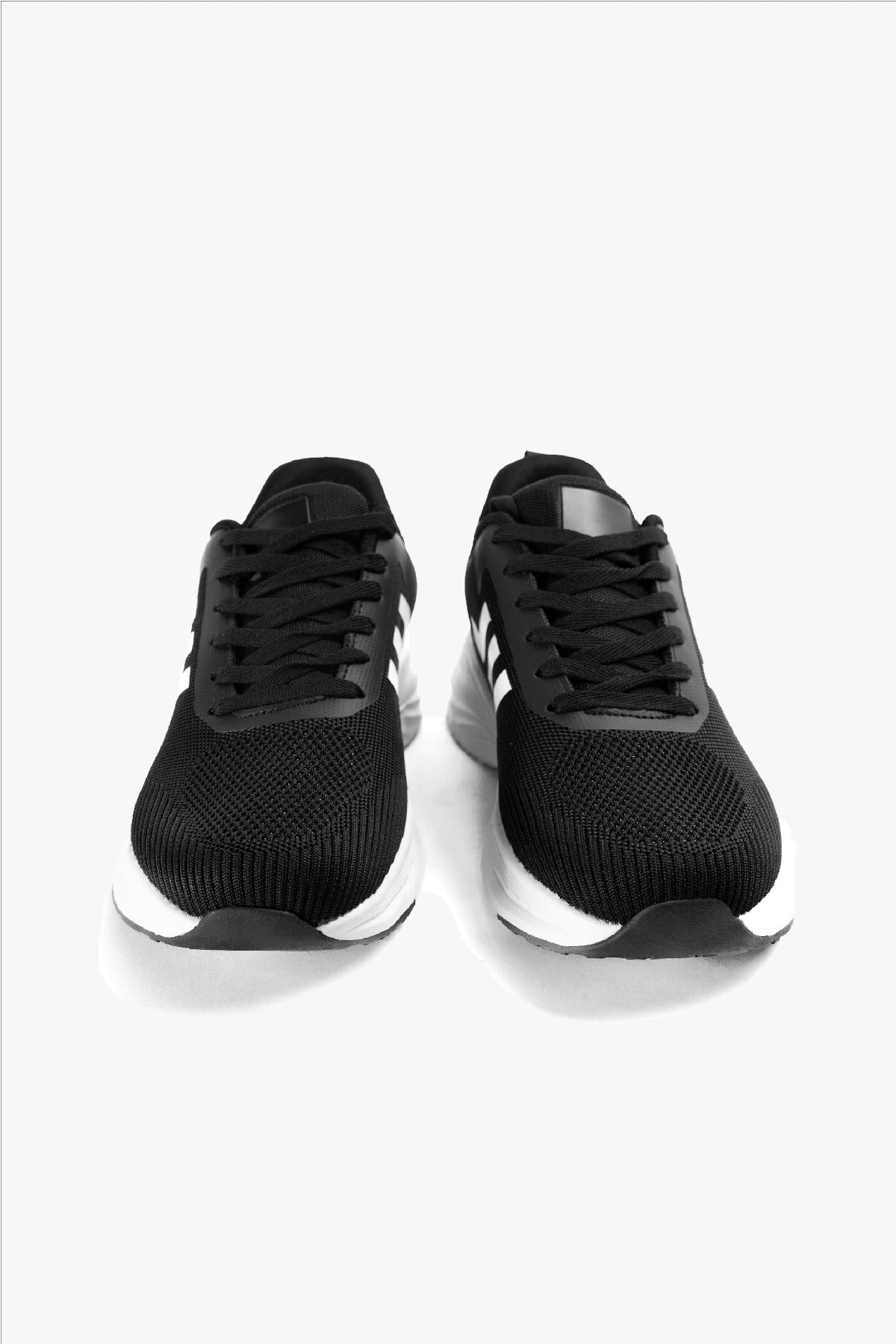 Zapatilla Mujer Blanco Negro Angelina Apóstol Apóstol