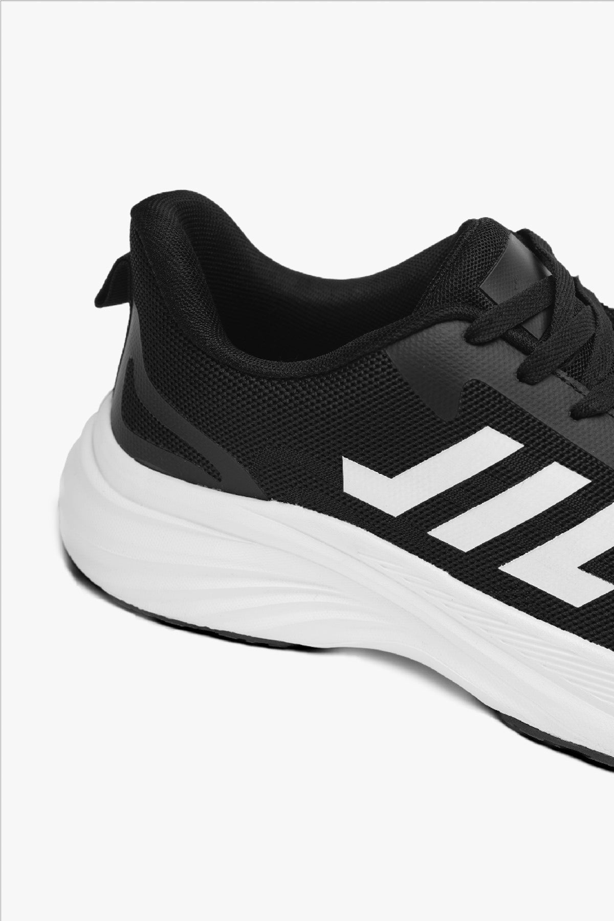 Zapatilla Mujer Blanco Negro Angelina Apóstol Apóstol