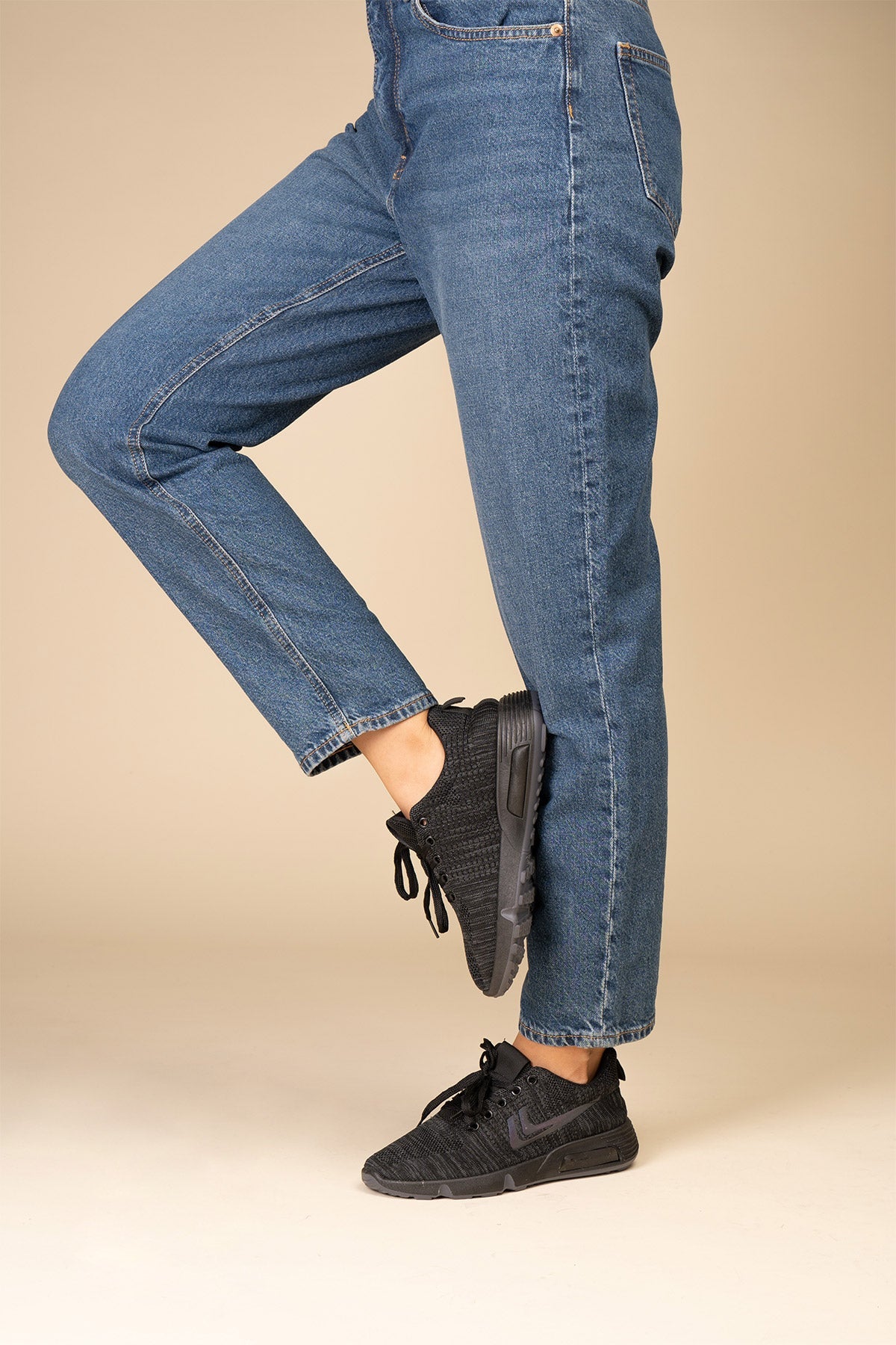 Zapatilla Deportiva Mujer Negro Mirta Chinitown Chinitown