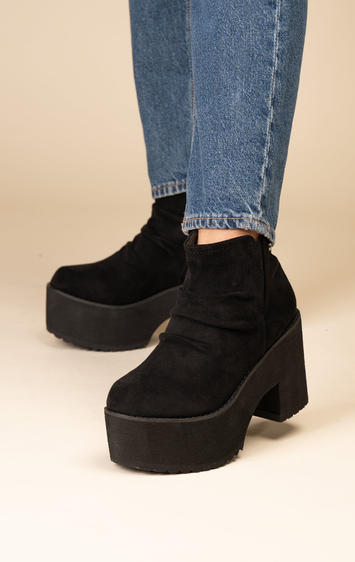 Botín Alto Mujer Negro Zahara Chinitown Chinitown