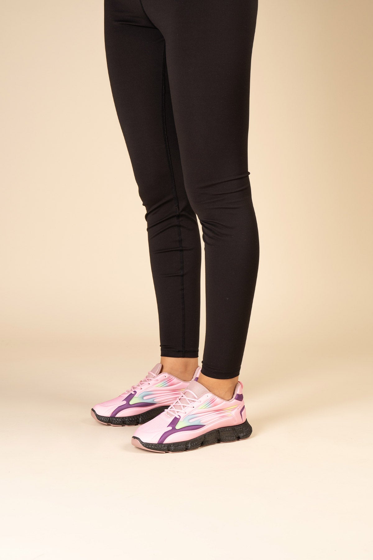 Zapatilla Deportiva Mujer Rosada Amal Chinitown Chinitown