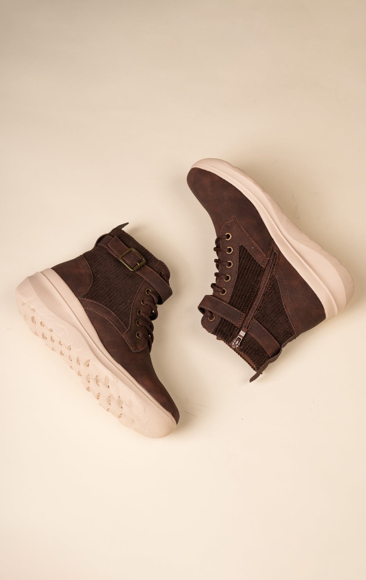 Botín Casual Mujer Karissa Café Oscuro Chinitown Chinitown