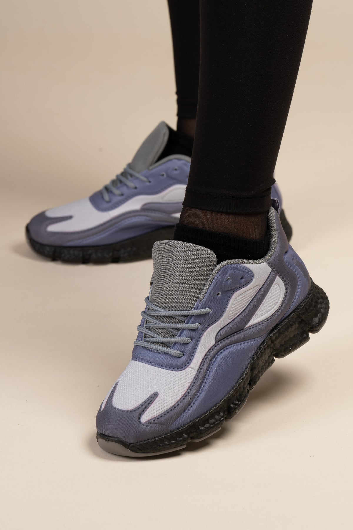 Zapatilla Deportiva Mujer Gris Loa Chinitown Chinitown