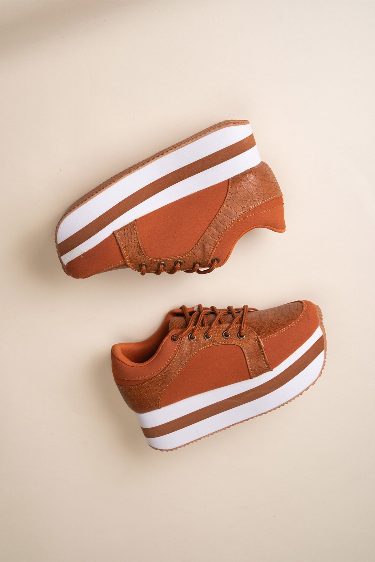 Zapatilla Casual Mujer Camel Kendra Chinitown Chinitown