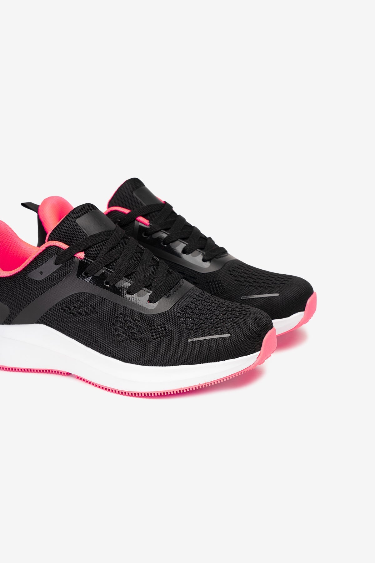 Zapatilla Deportiva Mujer Negro Batya Chinitown Chinitown