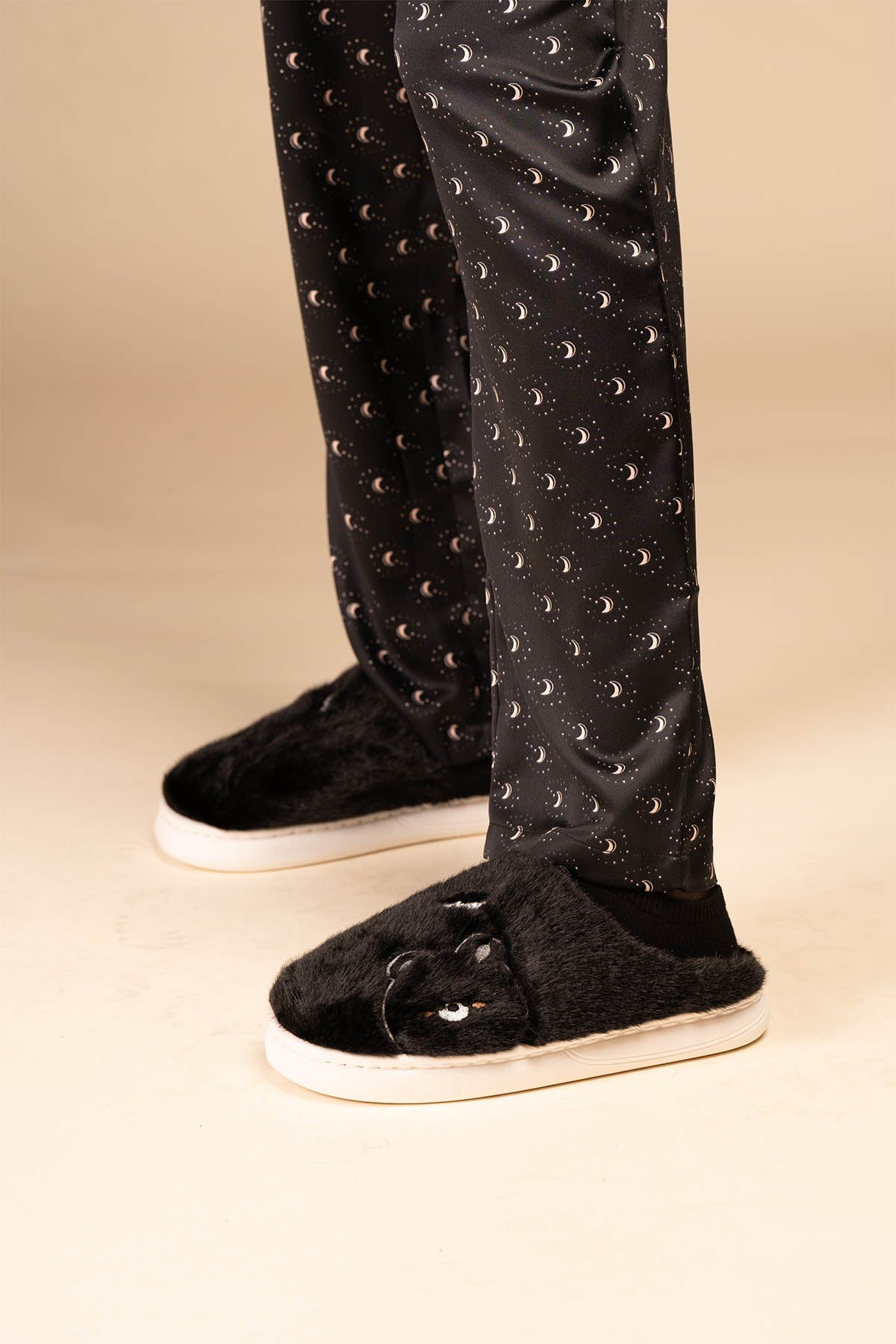 Pantufla Mujer Negro Palesa Chinitown Chinitown