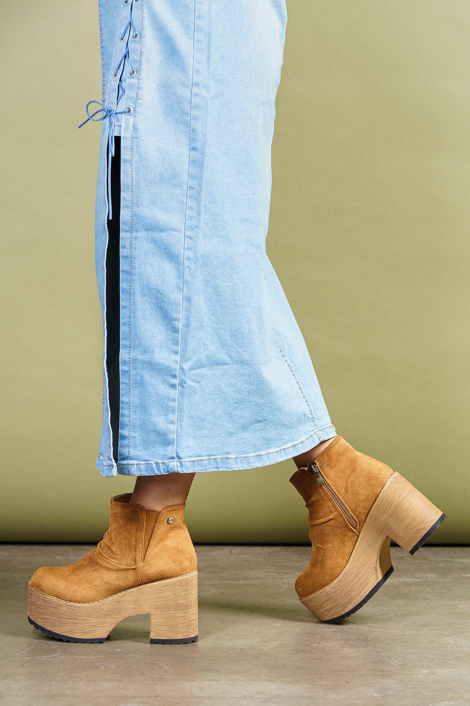 Bota Mujer Camel Isamu Boteli Boteli