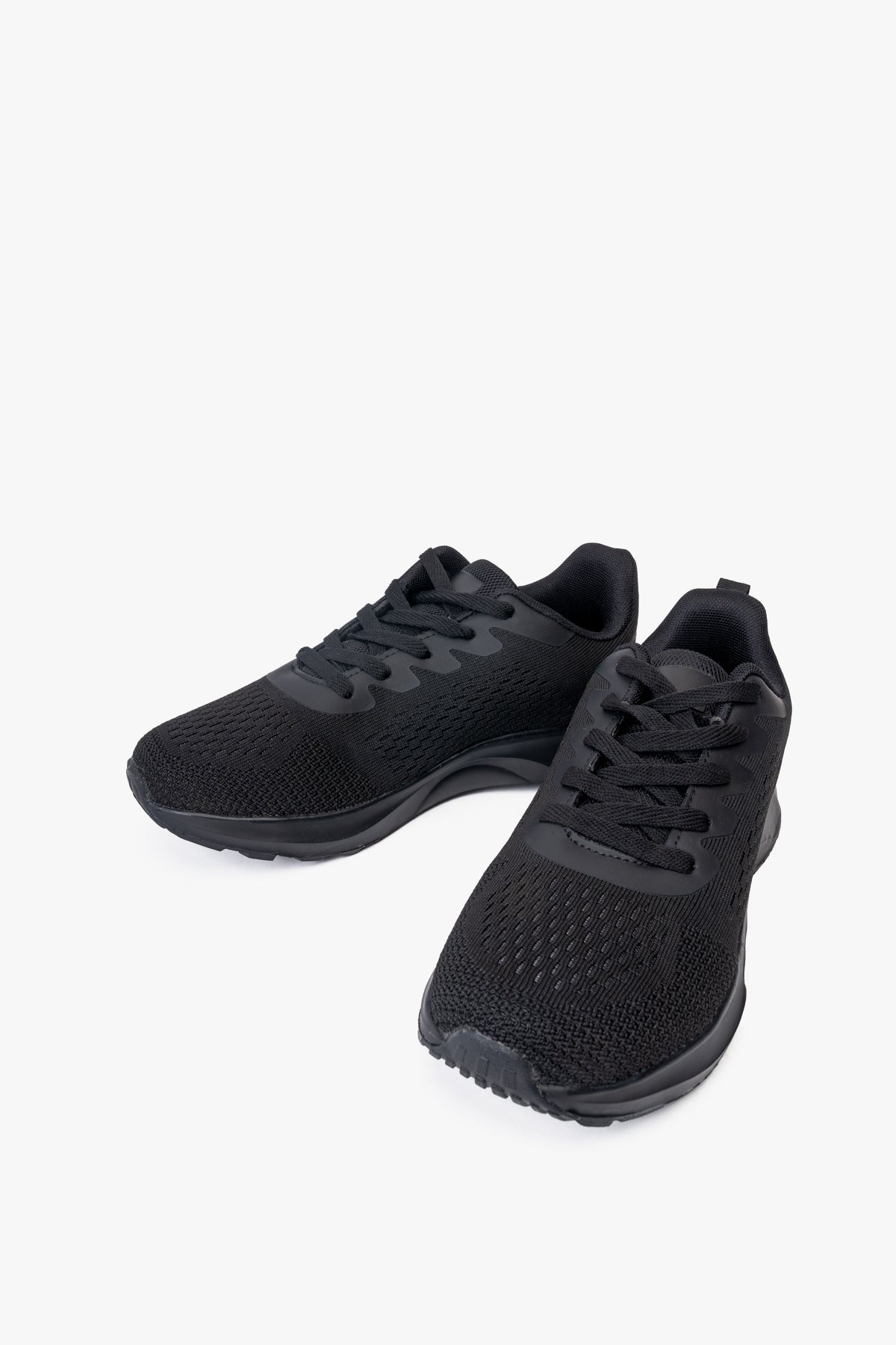 Zapatilla Hombre Negro Maximo Apóstol Apóstol