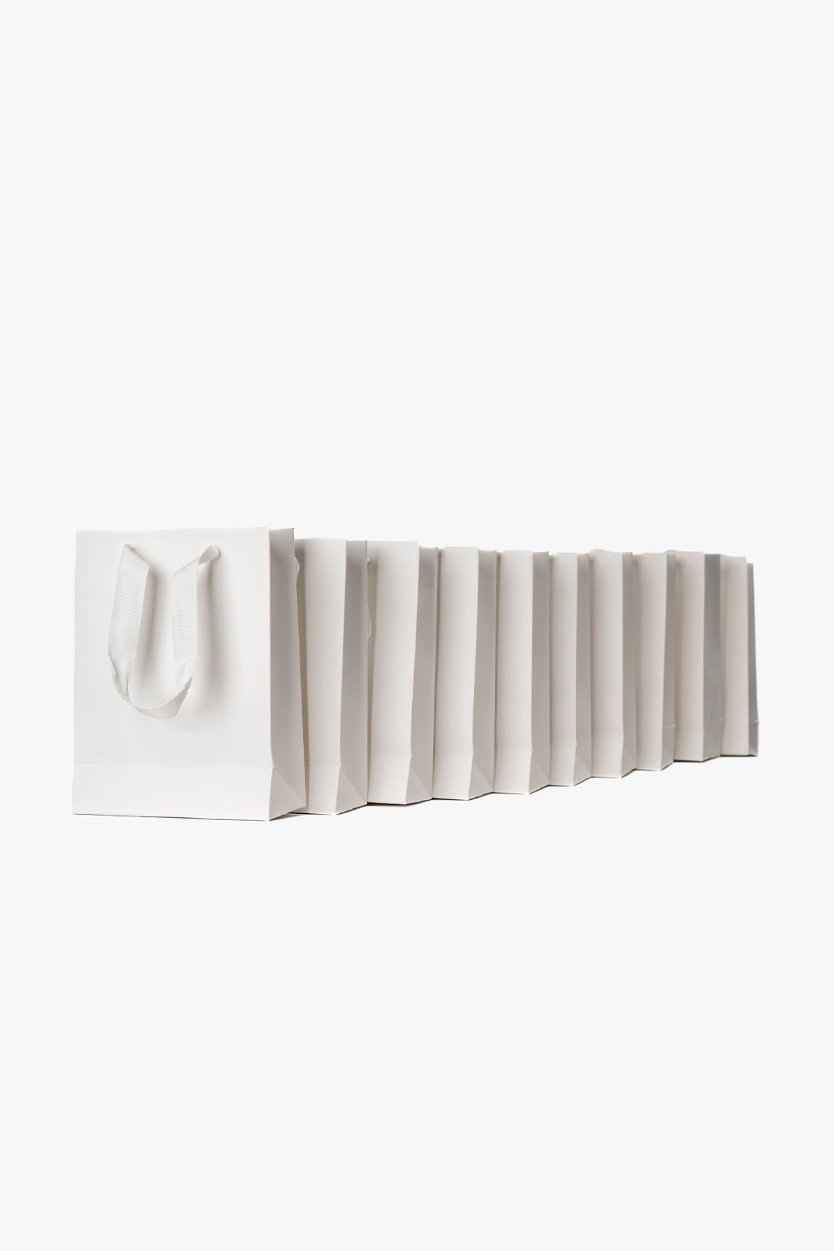 Pack 10 Bolsa de Lujo Couché Tamaño 20x15x7 cm Blanco Chinitown Chinitown