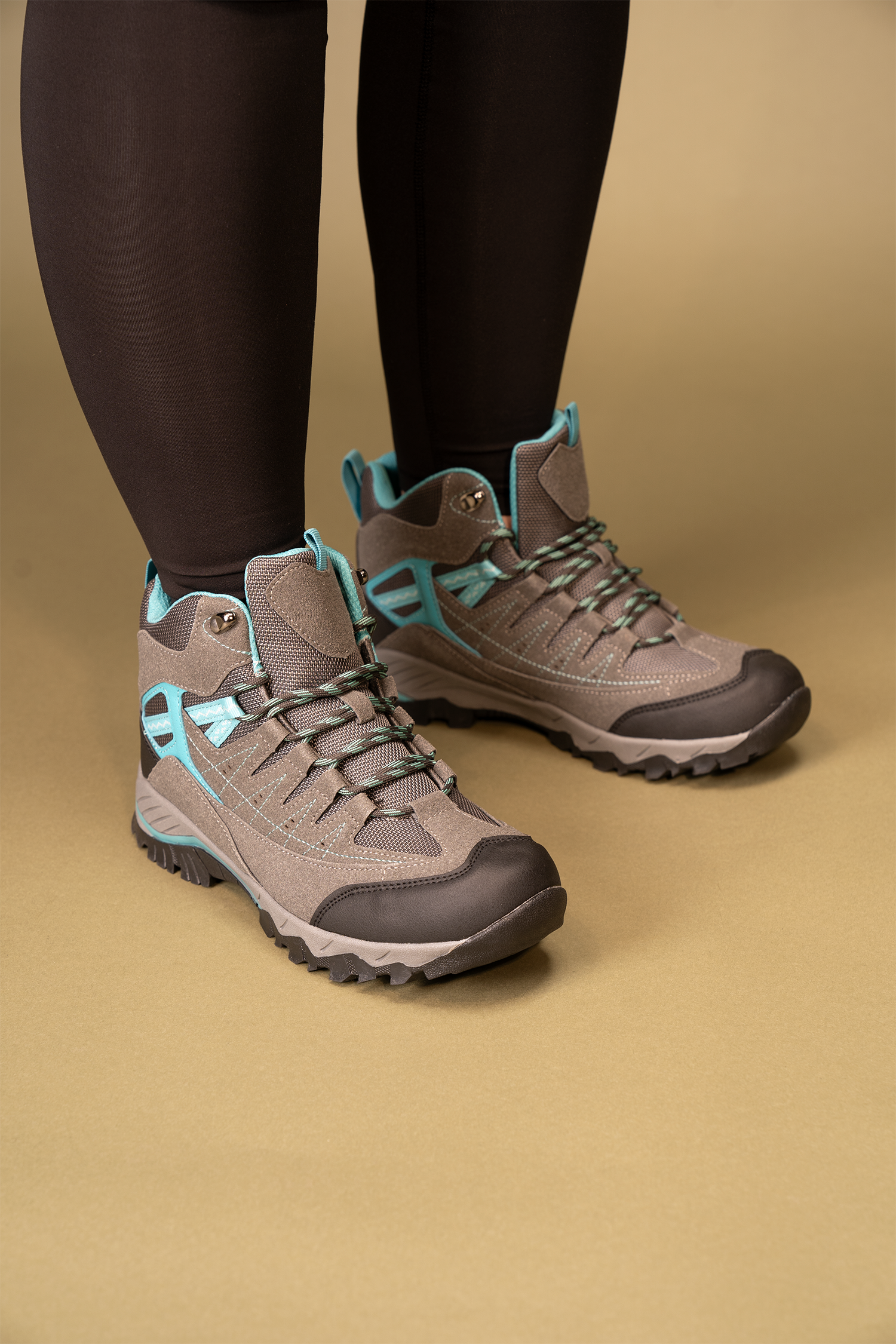 Bototo Mujer Gris Oscuro Sinú Carbin carbin