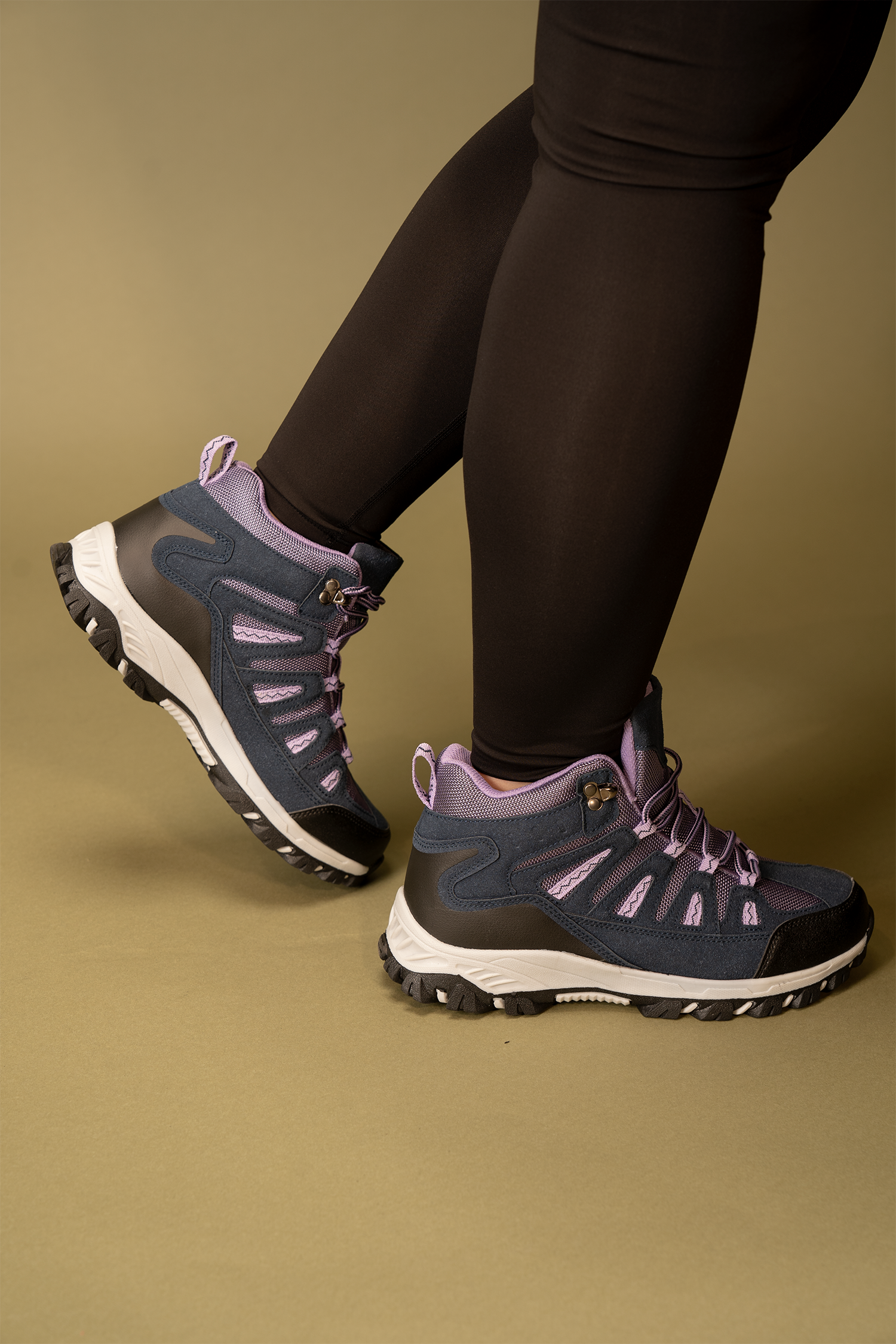 Bototo Mujer Azul Darién Carbin carbin